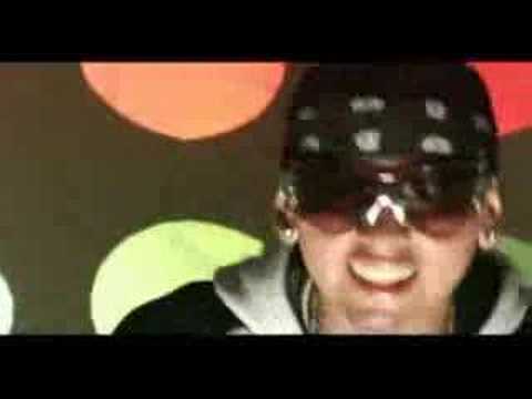 King Frank Y El Travi - La Gallina