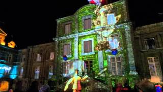 preview picture of video 'Le Son et Lumière de la façade de la mairie de Charleville Mézières'