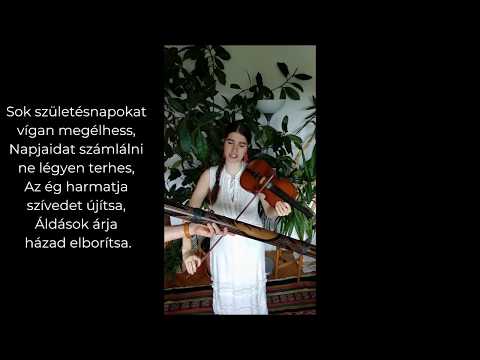 Sok születésnapokat!, előadja: Weiszburg Zsuzsi, gimnáziumi énektanár