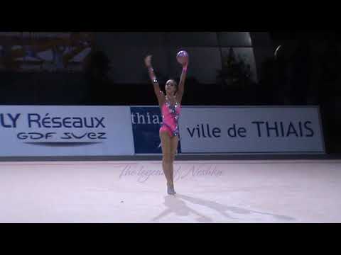Ambre CHABOUD (FRA) ball - 2013 Thiais AA