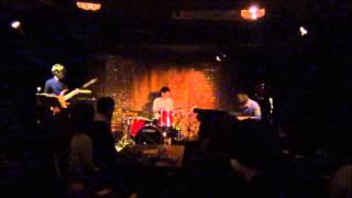 Sleepin' Bird / Schroeder-Headz (Band Cover)