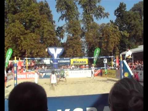WeflyhighBeachteam Xandi Huber & Robin Seidl ÖMS Marchegg Finale Satz 1 (Part 2).wmv