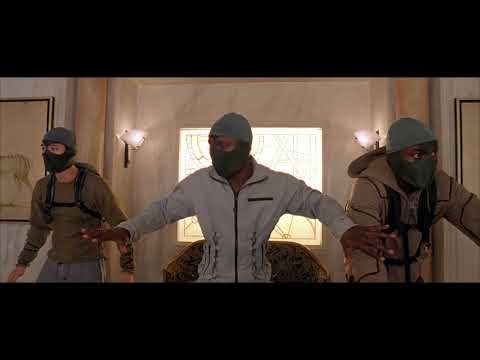 Yamakasi : 3 cambrioleurs contre 2 chiens