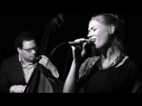 Vierklang Trio feat Layonne Cherimoya (Live) - Night and Day