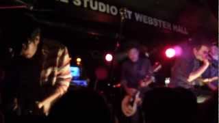 Hands Like Houses - Don&#39;t Look Now, Im Being Followed, Act Normal