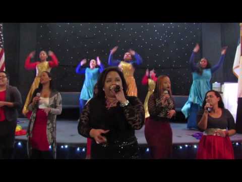Coro Jehova Shalom - Caribbean Medley