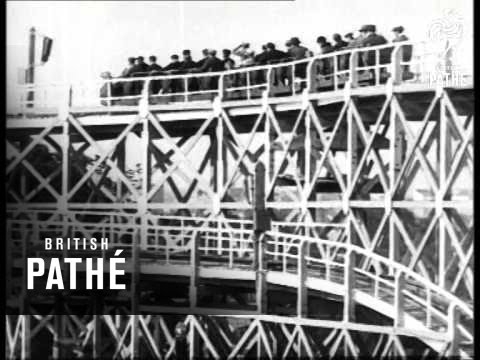 Luna Park - Paris Fairground Scenes (1926)