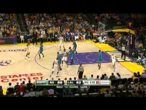 Triangle Offense: vs 2-3 Matchup Zone CO to CO to N2T Kobe Three