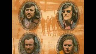 Wolfe Tones - Sean South Of Garryowen