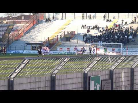 Vicenza - Spezia 2-3: goal su punzione di Filippo Porcari, 0-1.