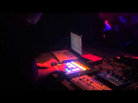 Syncrophone Label Night Feat Finale Sessions Recordings Steven Tang Live Badaboum Paris