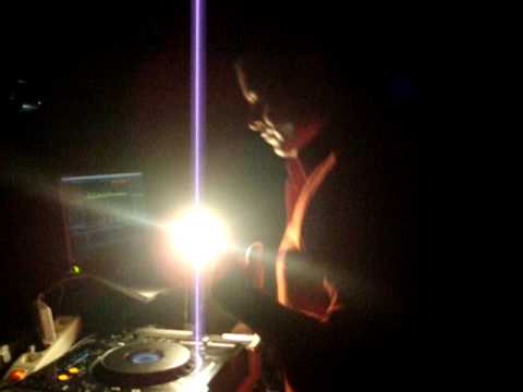 IL FARO GUEST DJ KIKKO SOLARIS (25/4/09)