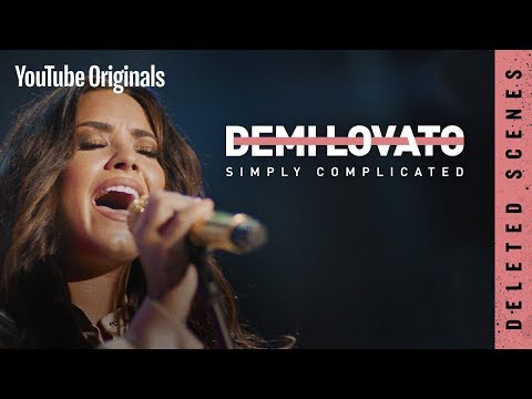 Demi Lovato - Simply Complicated (Bonus Content)