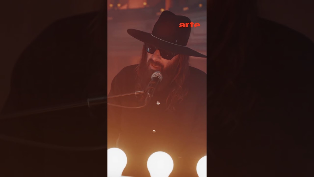 Miniature de la vidéo Sébastien Tellier offre un concert hypnotisant au cœur du Théâtre de Mirecourt –ARTE Concert du film Sébastien Tellier au Théâtre de Mirecourt - Passengers