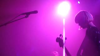 The Raveonettes - Evil Seeds (Paris 2011)