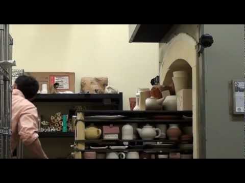 86. Loading a 40 Cubic-Ft. Gas Kiln with Hsin-Chuen Lin