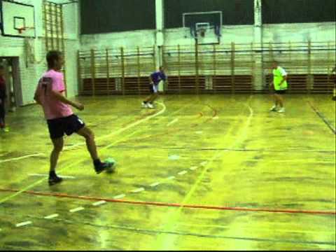 Trening_UTO_16.9.2008._Kasic_Nogomet_SMS1vsDS_2.wmv