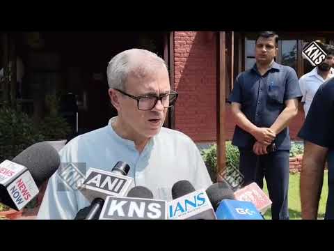 "When people realise they have said something wrong and that it has hurt sentiments, they apologise. Instead of apologising, more salt is being rubbed into the wounds," Jammu and Kashmir Chief Minister Omar Abdullah said, targeting PDP chief Mehbooba Mufti over her Jantar Mantar remarks.