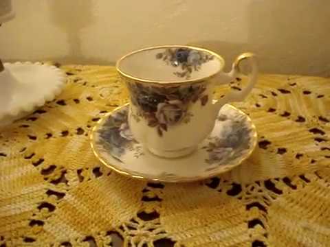 download lagu mp3 mp4 Christmas Demitasse Cups, download lagu Christmas Demitasse Cups gratis, unduh video klip Christmas Demitasse Cups