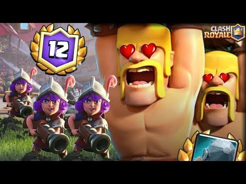 12-0 grand challenge with the best three musketeers deck ! Clash royale