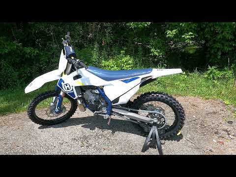 2022 Husqvarna TC 250 | First Kick Start (4K)