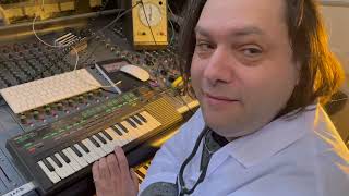 Video thumbnail for Yamaha VSS 30 Digital Voice Sampler demonstration by Vintage Keys Studio