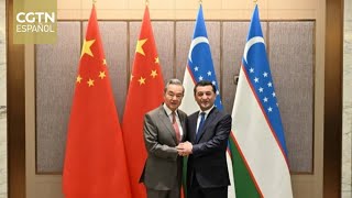 Ministros de Relaciones Exteriores de China y Uzbekistán celebran un segundo diálogo estratégico