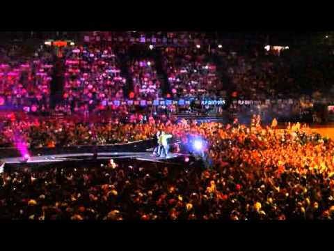 MAXI B - 4° Hip Hop TV B-Day Party - Assago (MI)