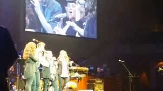 Farther Along by Sandi Patty and her Family - Jacksonville FL. 8/23/2014
