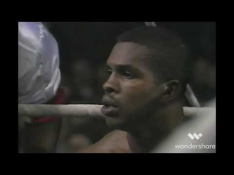 Razor Ruddock v Eddie Richardson