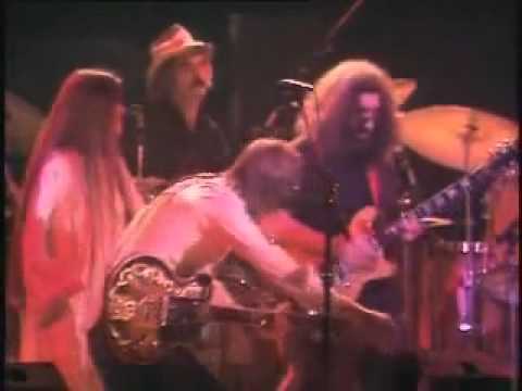 Grateful Dead Perform "Johnny B Goode" 12/31/78 Winterland