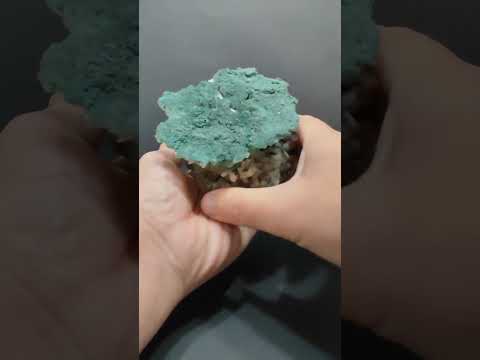 Mineral de Celadonita, Calcita, Cuarzo Var. Amatista de Irai, Brasil