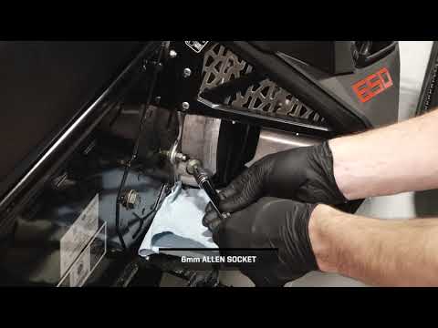 Voyageur Pre-Ride Inspection - Polaris Snowmobiles