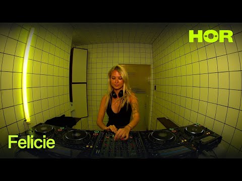 Felicie | HÖR - August 22 / 2025
