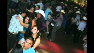 Dj Martinez - Bailando Norteñas en Club Las Cumbres (Fotos)