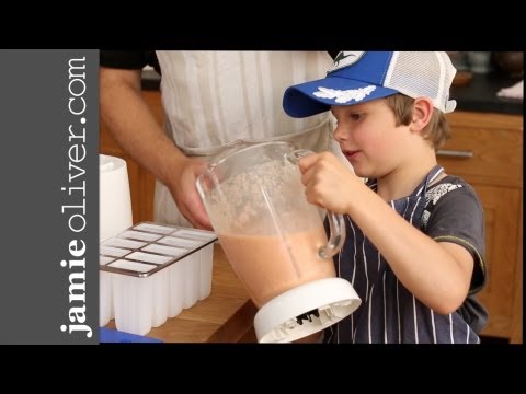 Getting kids into kitchens - Iced Fruit Smoothies