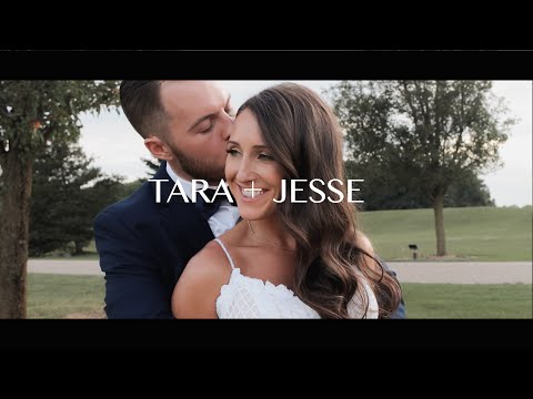 Tara + Jesse | Fox Hills Summerhouse on the Lakes | Bearded Wolf Productions