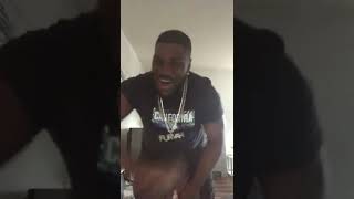 Furvah dancing to “Everyone Get Ready For Me”