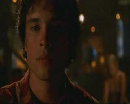 Clark has a long talk with Chloe