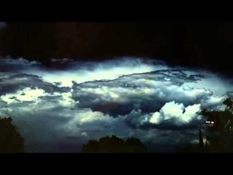 παράξενος κόσμος - Σωτηρία Λεονάρδου