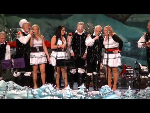 Ansambel Fantje z vseh vetrov & Iskrice-Zadnji poletni dan (v živo)