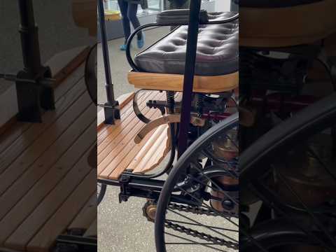 Primul automobil din lume. 1886 Benz Patent Motorwagen. Tiriac Collection