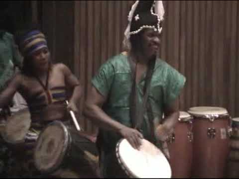 DJOLE Ballet Merveilles de Guinée KEMOKO SANO, director