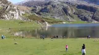 preview picture of video 'Lagos de Covadonga Asturias Villarteros por España'