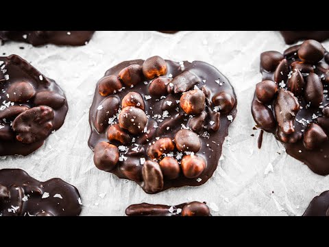 Chocolate Keto Nut Clusters | JUST 1 NET CARB