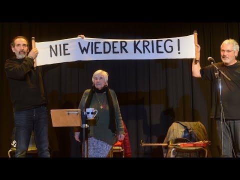 Sage nie, Du gehst den letzten Weg - Esther Bejarano & Microphone Mafia