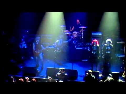 Joey Ramone Birthday Bash 2011 - Somebody Put Something In My Drink - featuring Richie Ramone