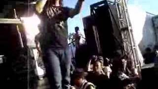 Saosin Warped Tour 06 Bury Your Head