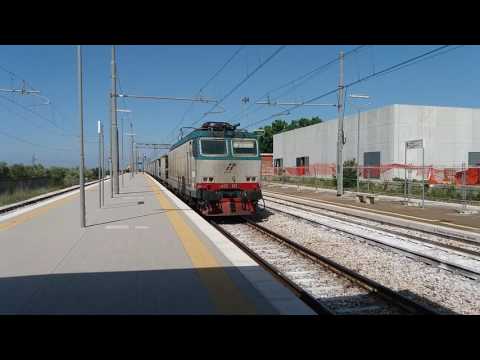 E652.142 con Tramogge