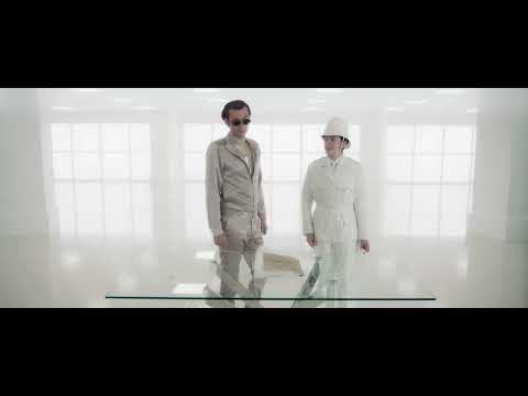 Muriel starts "helping" Crowley - Good Omens Season 2